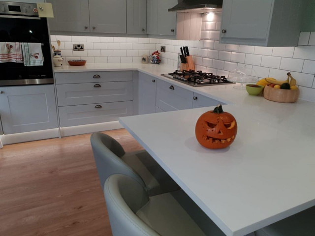 Snow White Quartz modern-koek