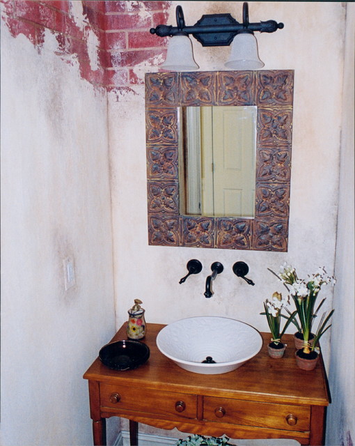 Bathrooms traditional-cloakroom