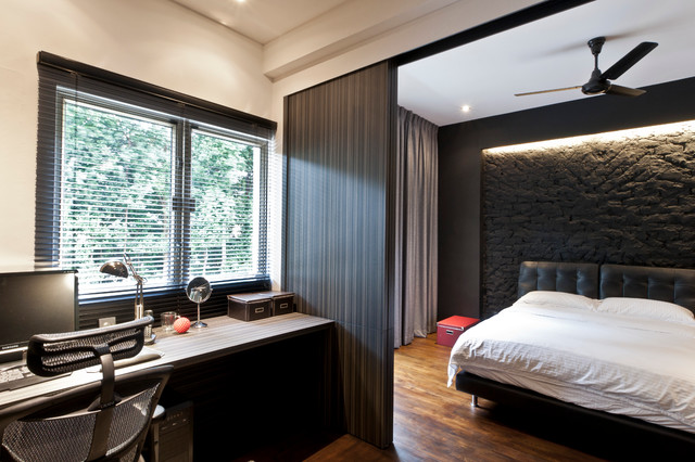 Apartment at Regent Park - Singapore - Contemporary - Home Office