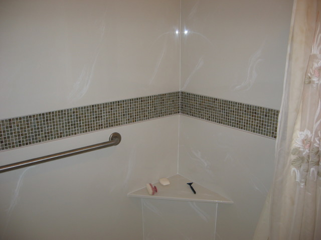 Roswell Master Bath modern-bathroom