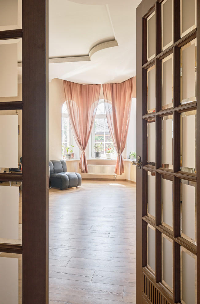 Модели Стимул и Премьер в отделке Ольха Орех