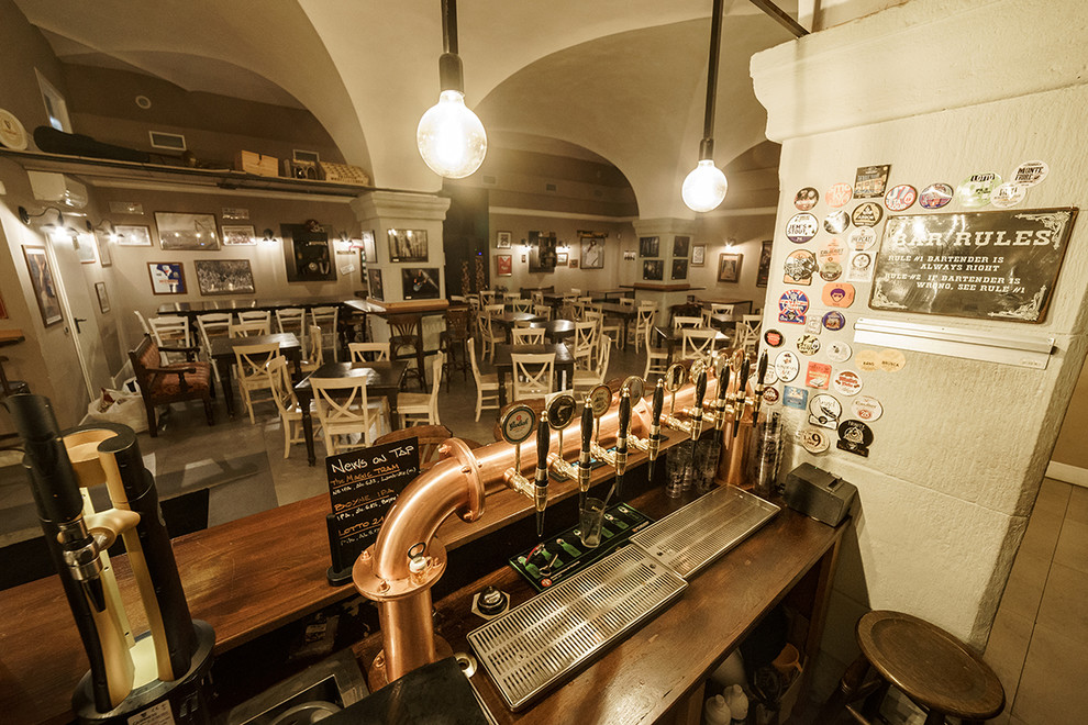 Bad Elf pub