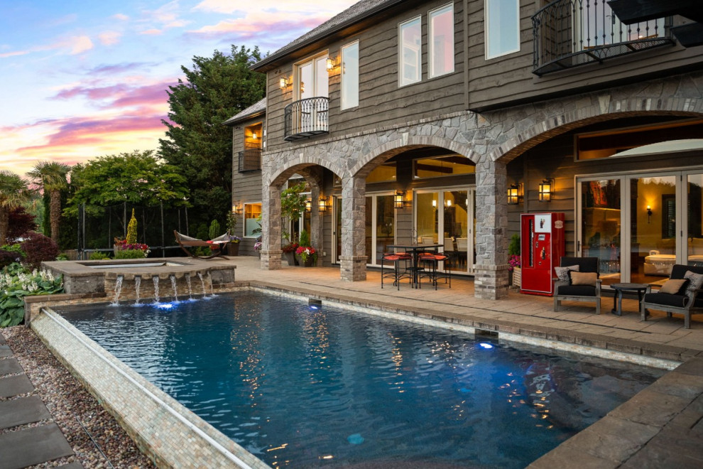 "River Time" Willamette Estate Staging - Lake Oswego, OR