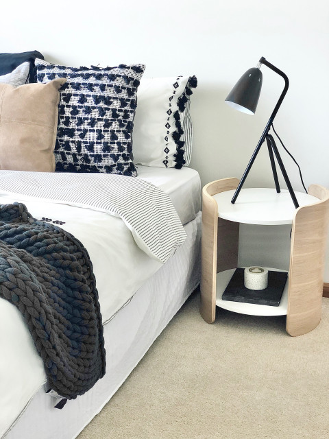 Bedroom details modern-bedroom