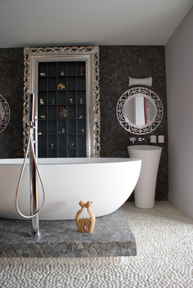 Квартира с ванной у окна