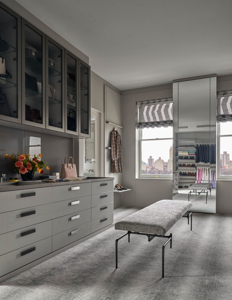 Inspiration for a contemporary storage and wardrobe in New York.