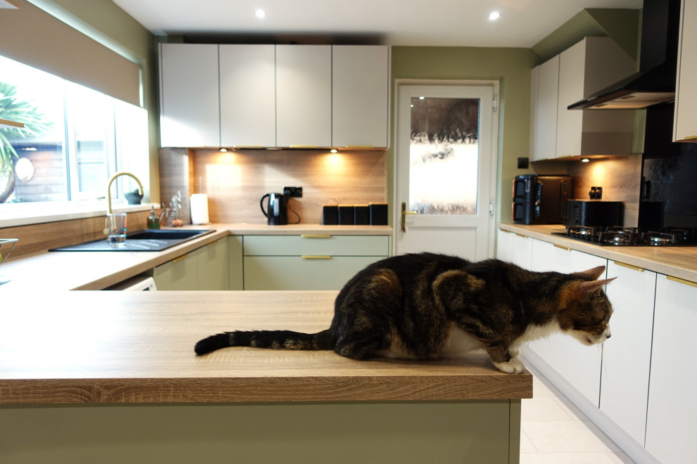 The Barwell Kitchen II - Sodermalm - RRP £20,000 - Luxe Price £17,900