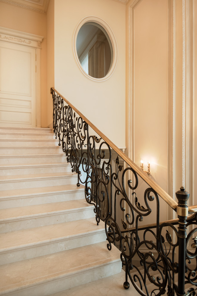 Дом в Миллениум Парк. Элитная мебель