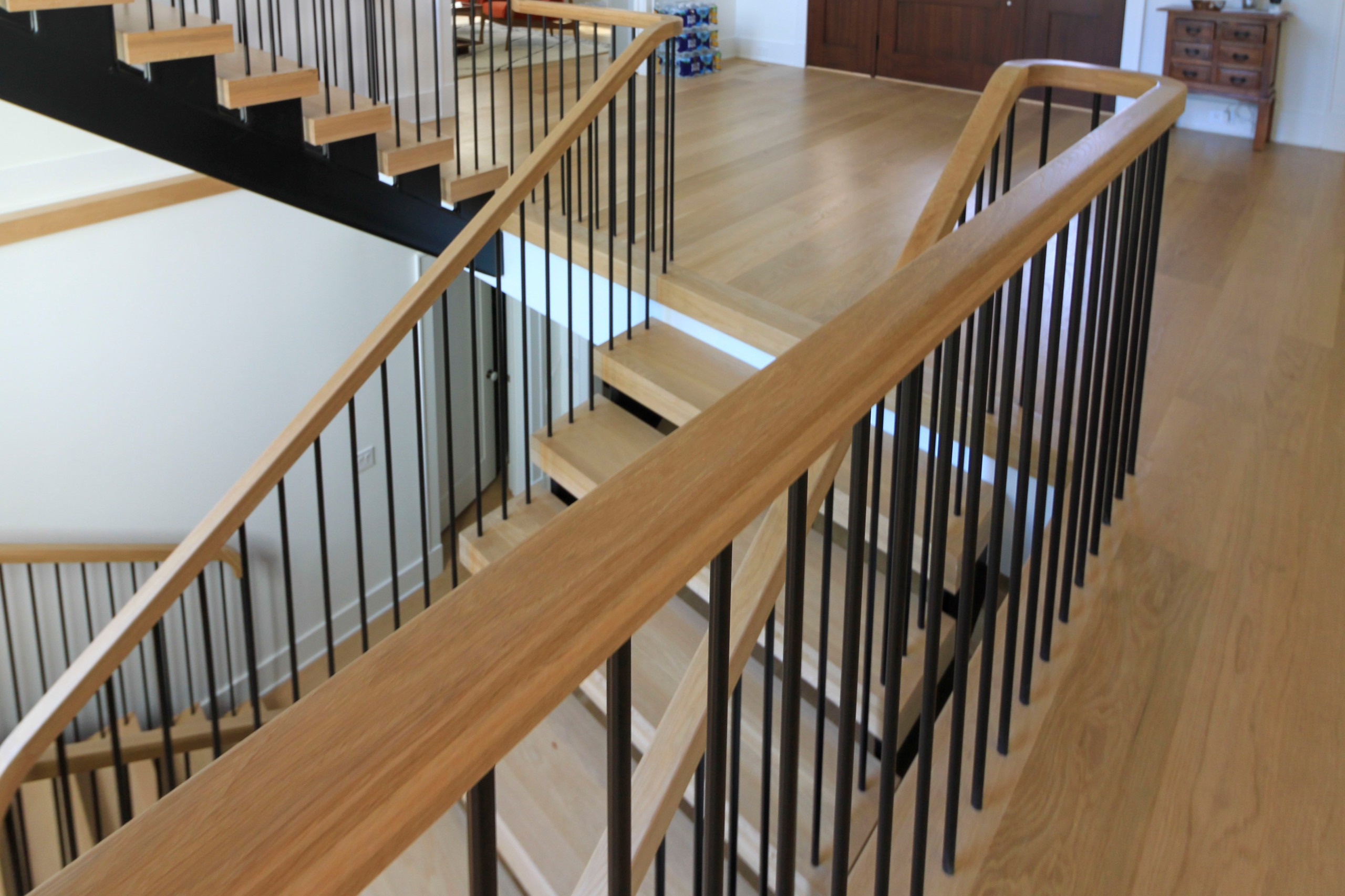 96_Dramatic Cantilevered No-Riser Staircase, Bethesda, MD 20814