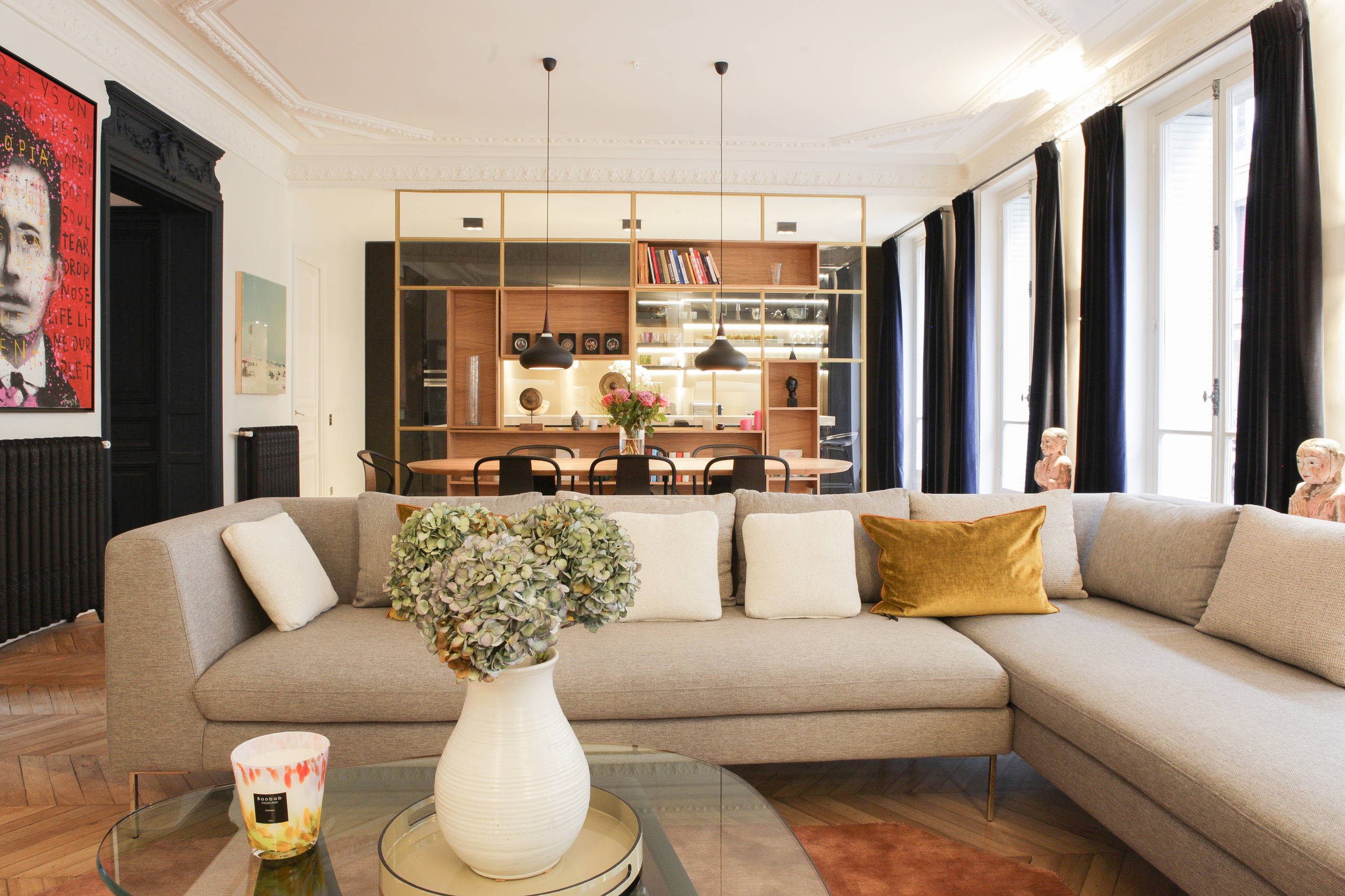 Visite Privée : La rénovation minutieuse d'un haussmannien