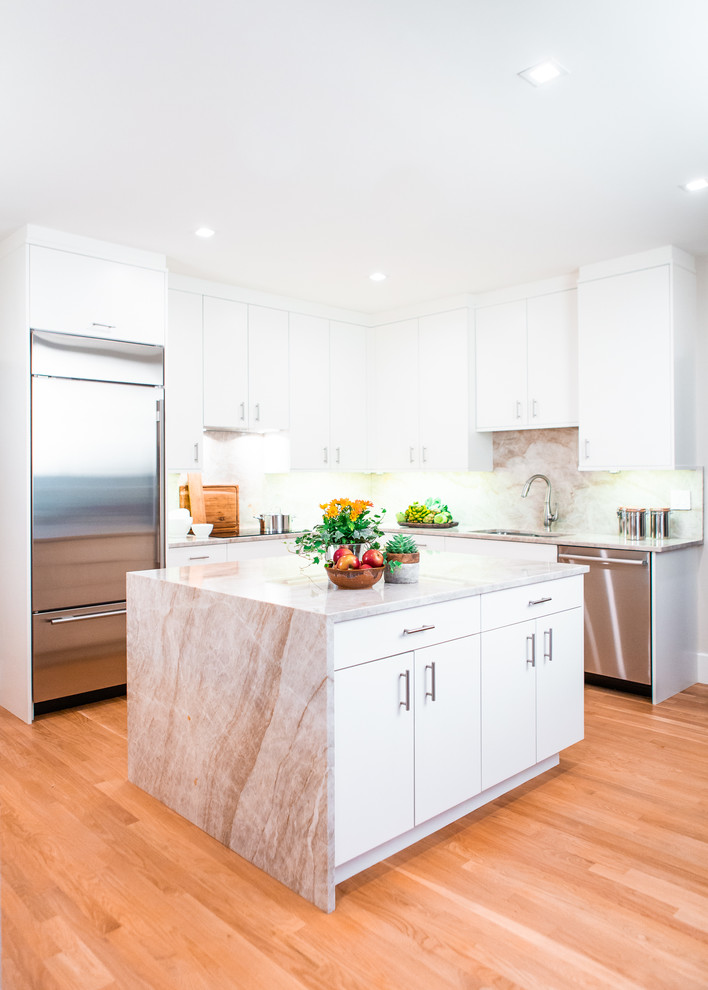 Inspiration for a transitional kitchen remodel in Boston