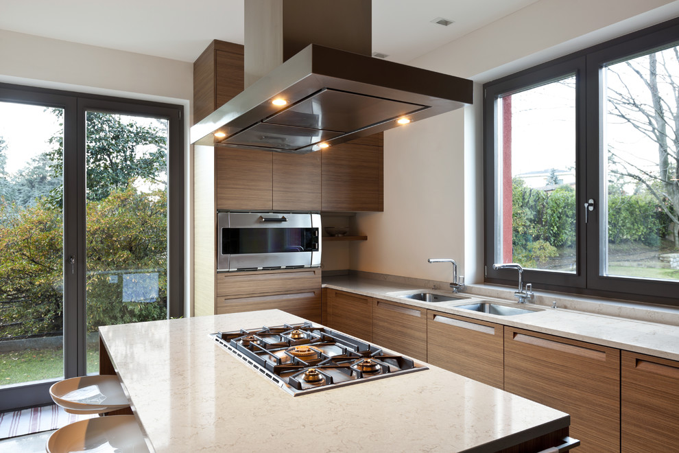 Kitchen - transitional kitchen idea