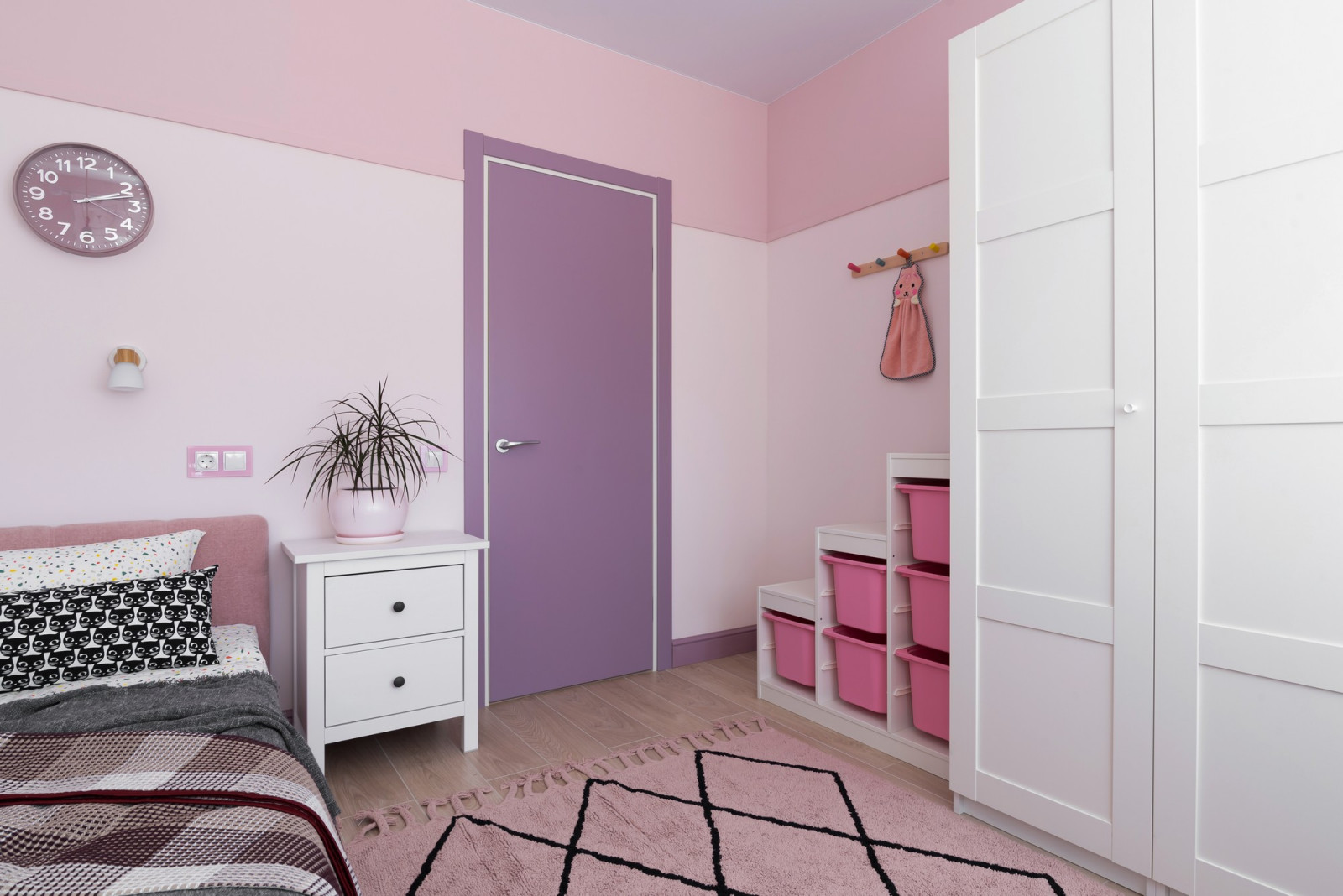 Реализованный проект двухкомнатной квартиры в г. Артем для молодой семьи.