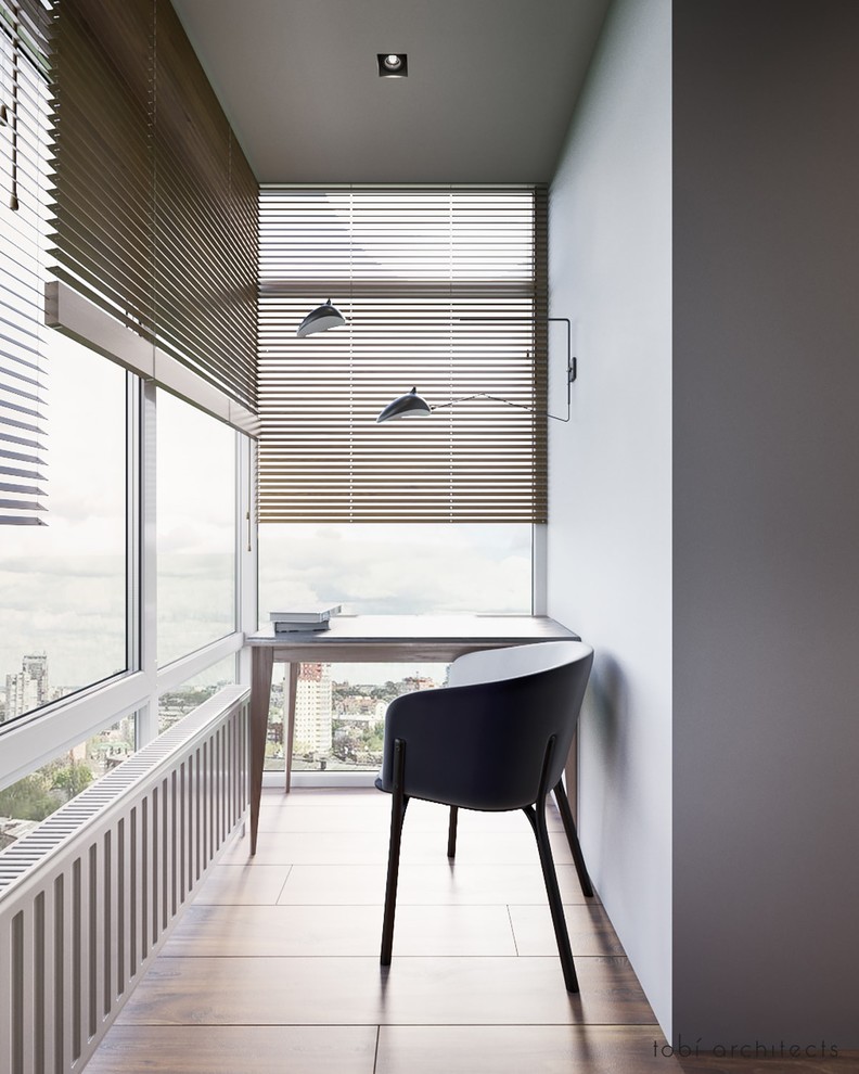 ДЖИЛЛЕНХОЛ