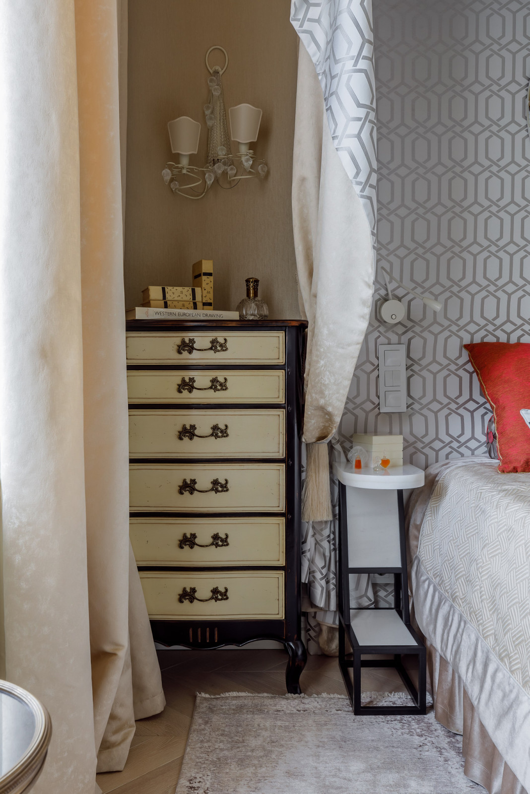 Маленький Париж