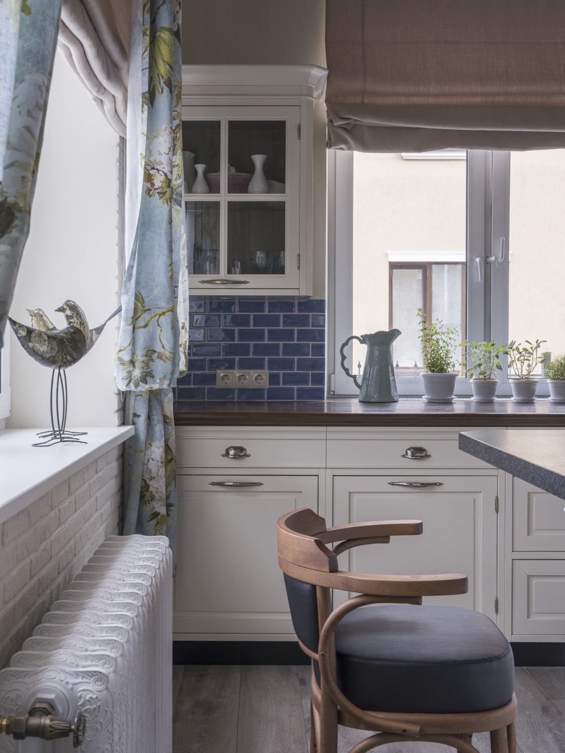 Светлый загородный дом. Дизайнер: Елена Румянцева