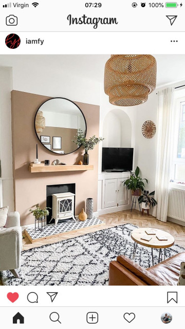 Raised patterned hearth 