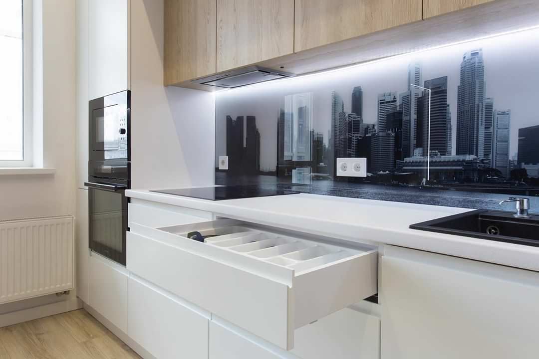 Кухня в современном стиле