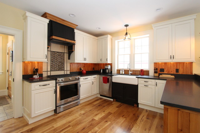 Restoring Her Glory cocina