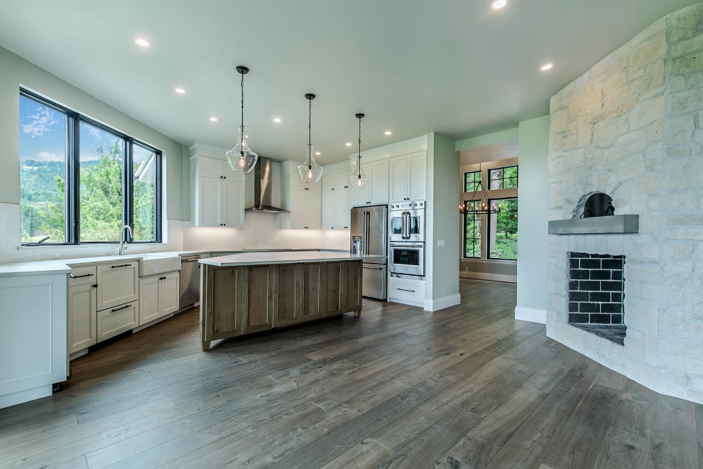 Kitchen - eclectic kitchen idea