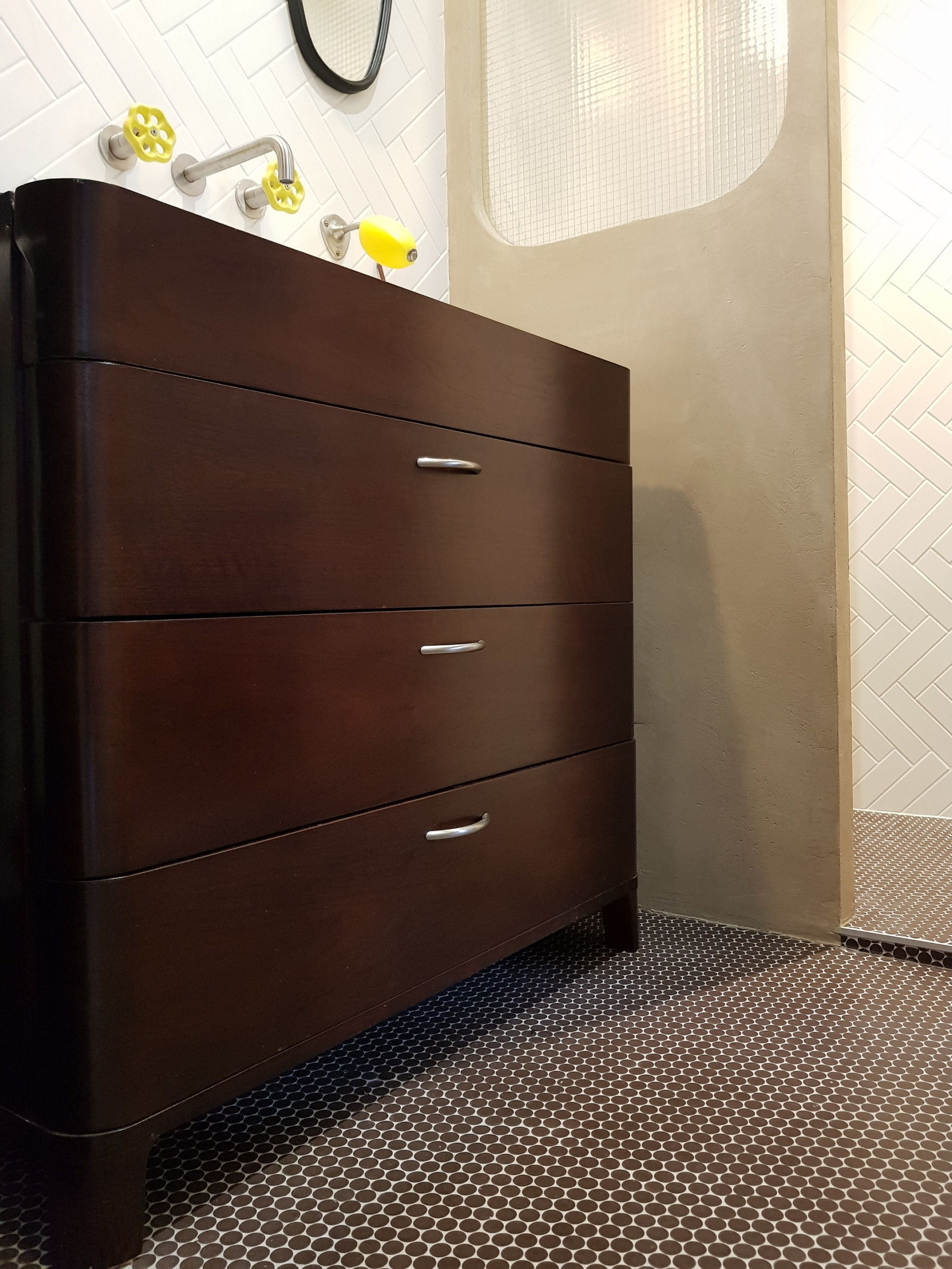 Salle de bain rétro chic