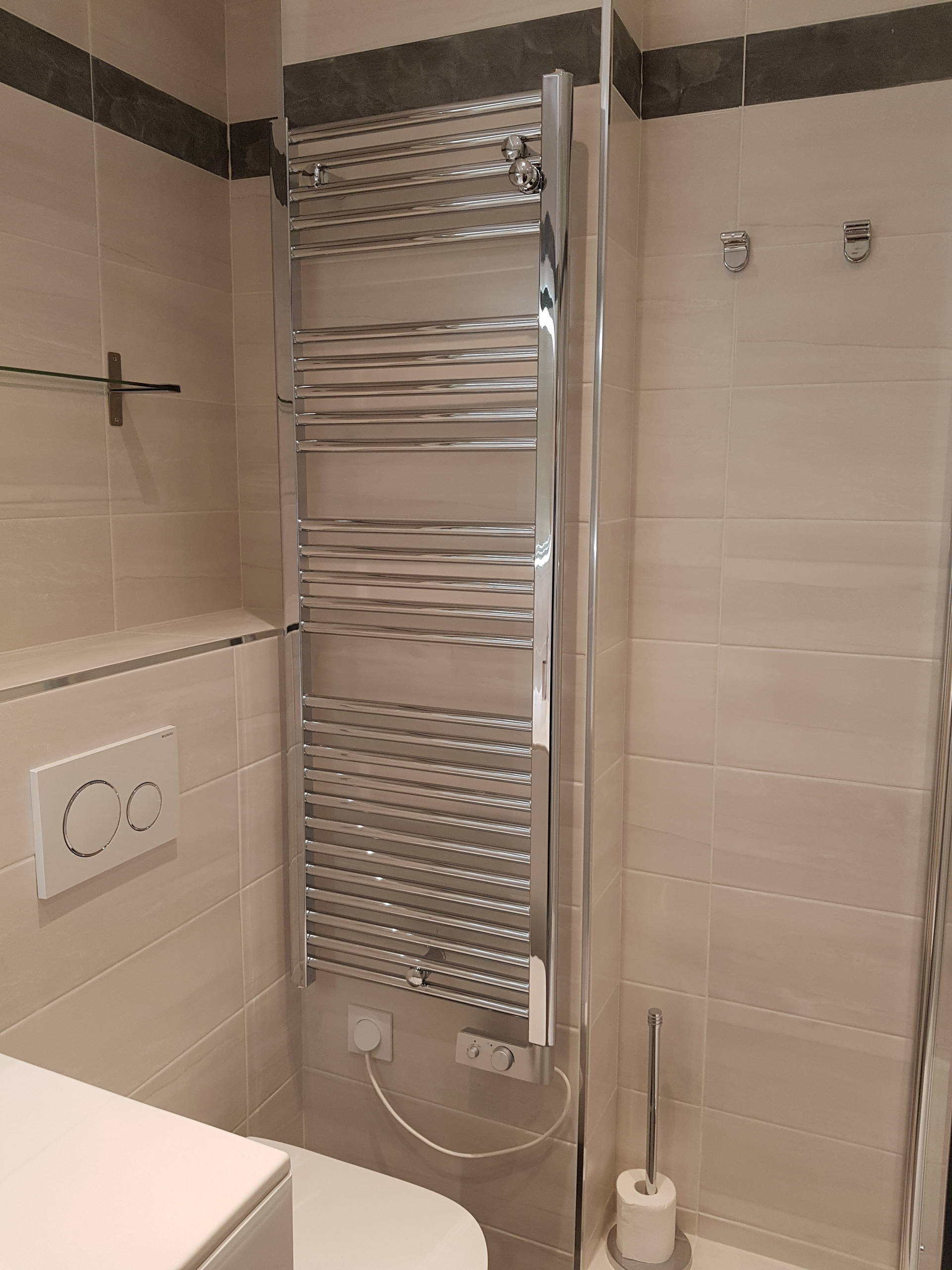 Salle de bain et wc av suffren