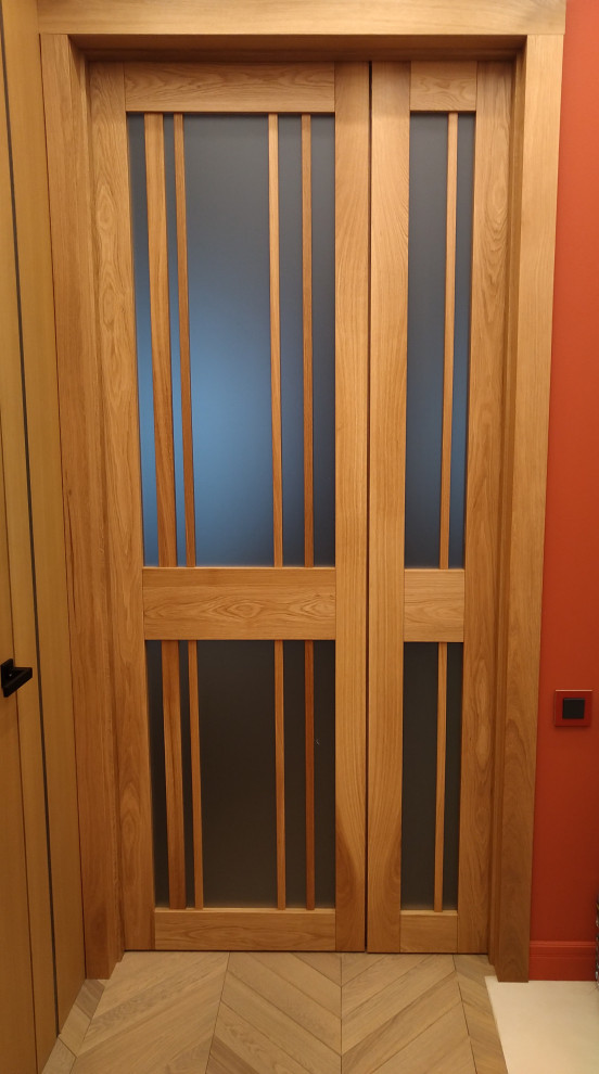 Двустворчатая дверь в столовую по индивидуальному проекту, дуб