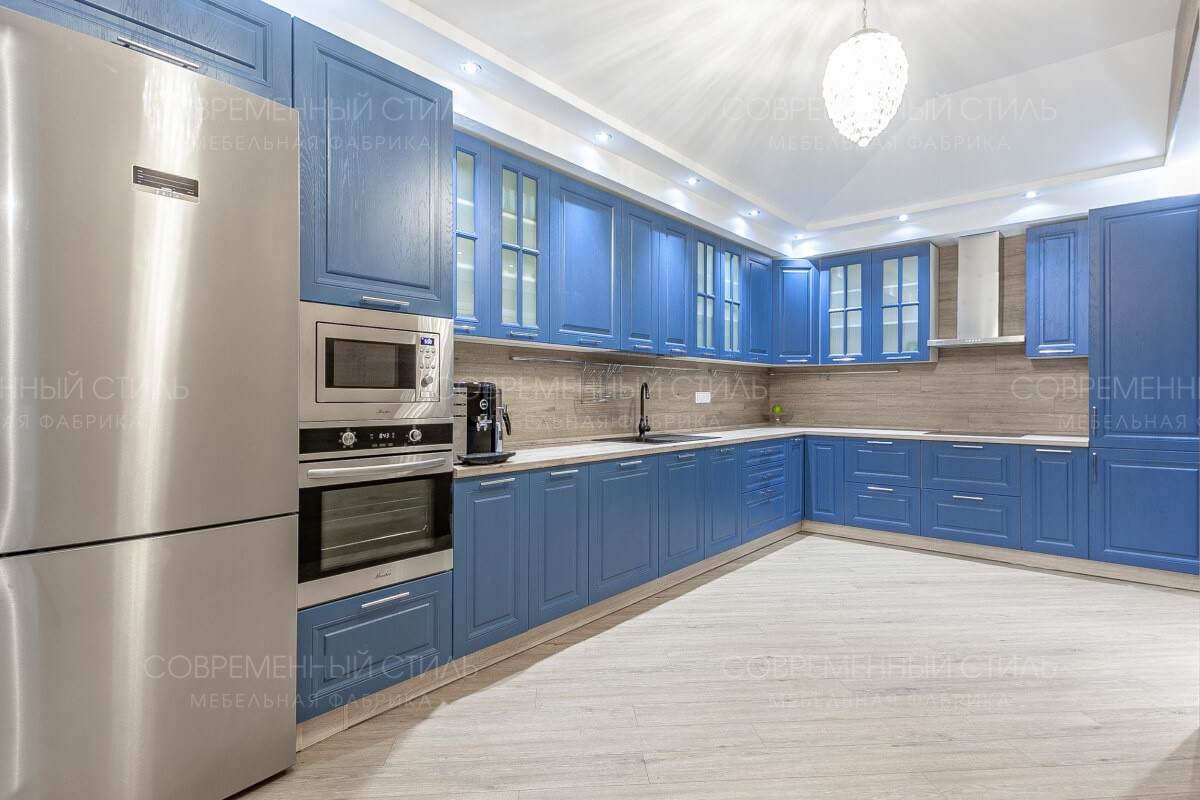 Кухня Вилена (кухня в загородный дом)