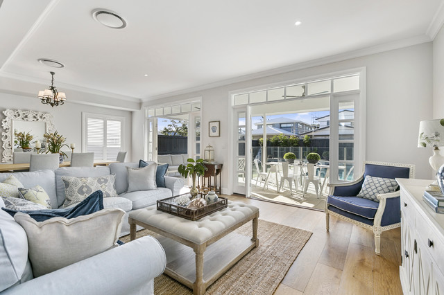 A Hamptons Home maritimt-dagligstue