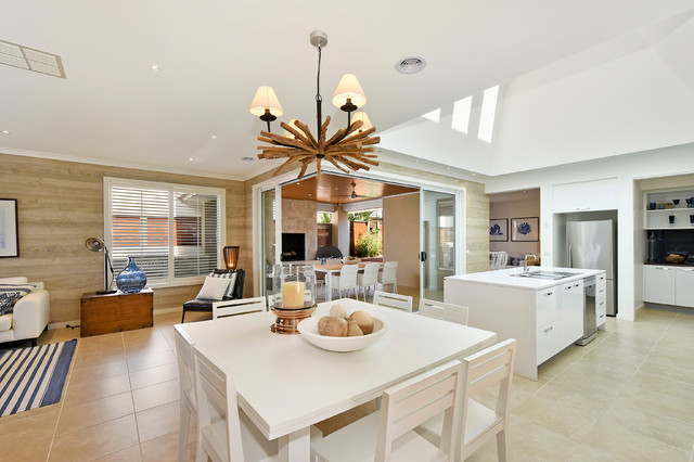 Inspirational Living dining-room