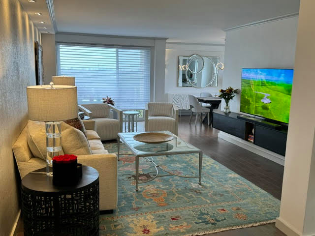 Renovated Condo in Forest Hills, NY with Great City Skyline Views