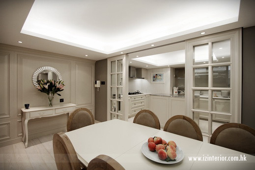 Design ideas for a contemporary dining room in Hong Kong.