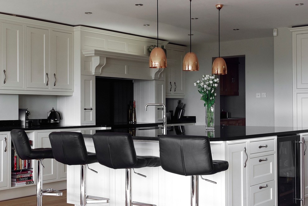 Inspiration for an expansive contemporary kitchen in Hertfordshire.