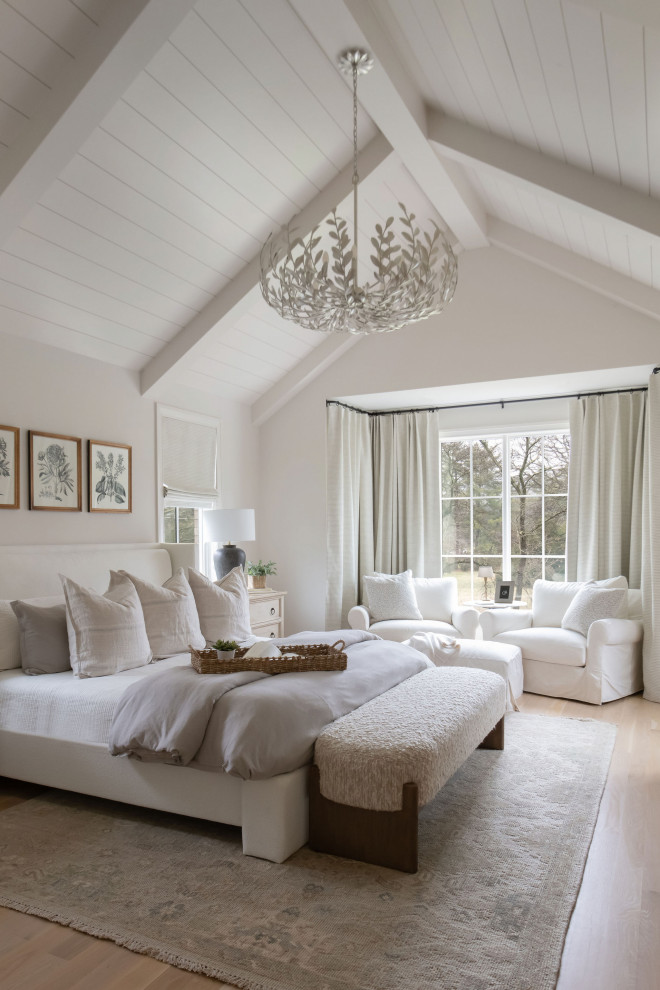 Inspiration for a french country bedroom remodel in Nashville