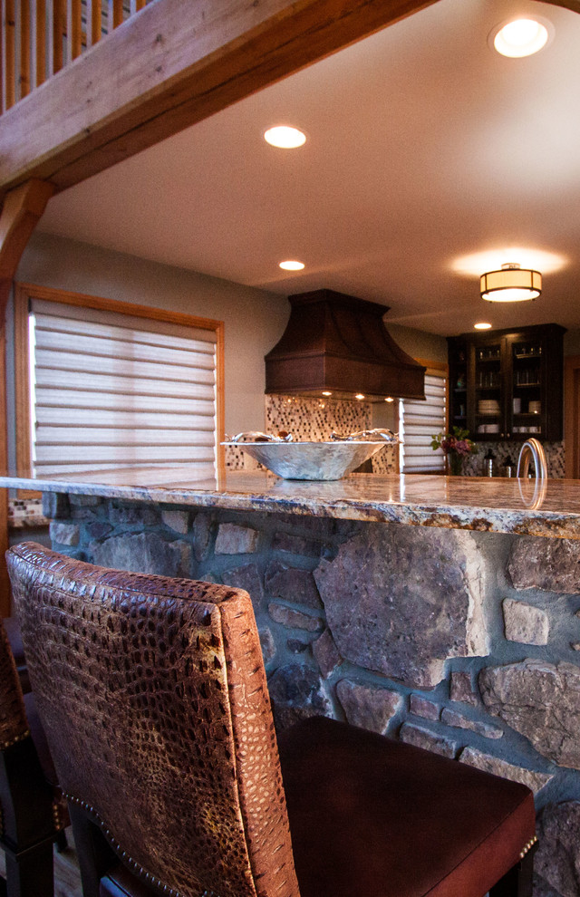 Kitchen - rustic kitchen idea