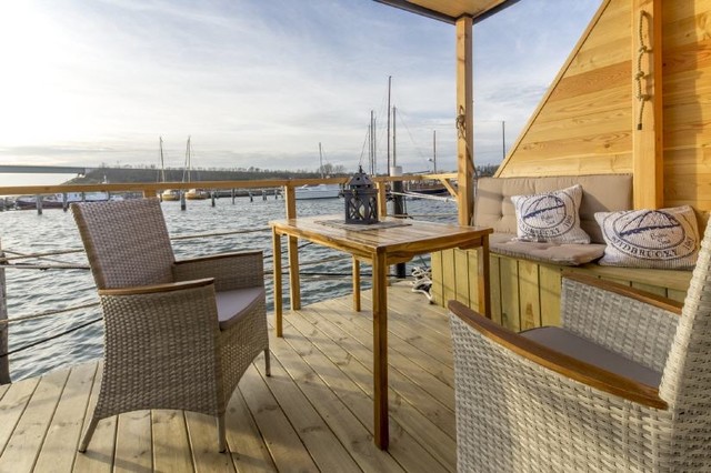 Hausboot Fehmarnsund beach-style-deck