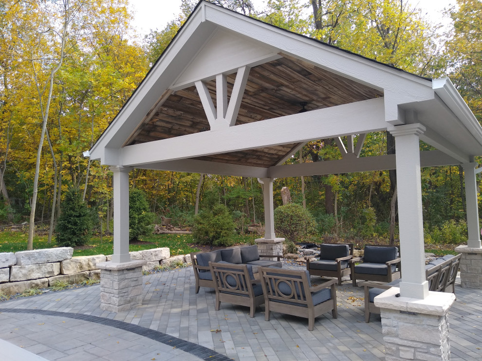 Custom Outdoor Spaces