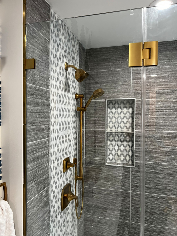 Carol Stream Master Bathroom