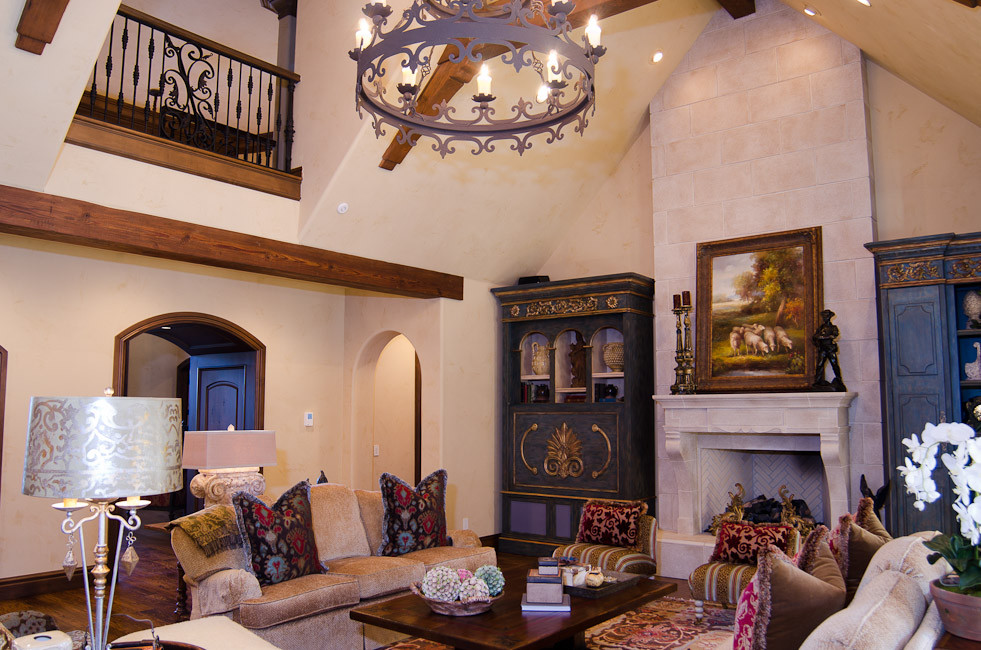 This is an example of a mediterranean living room in Oklahoma City.