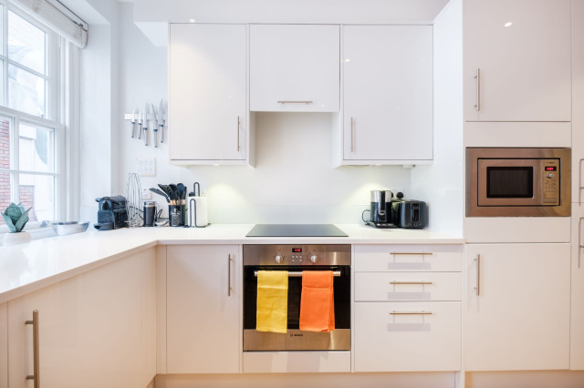 UpperKey London Kitchens modern-kitchen