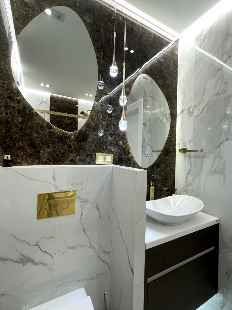 Санузел под мрамор Лабрадор