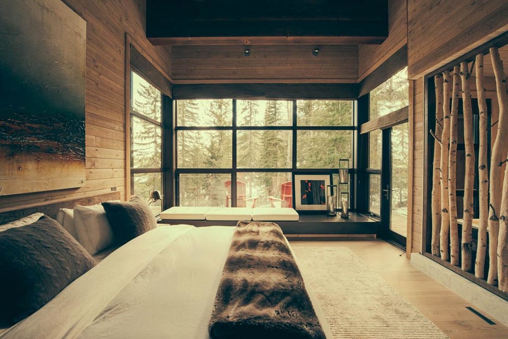 Inspiration for a country bedroom in Calgary.