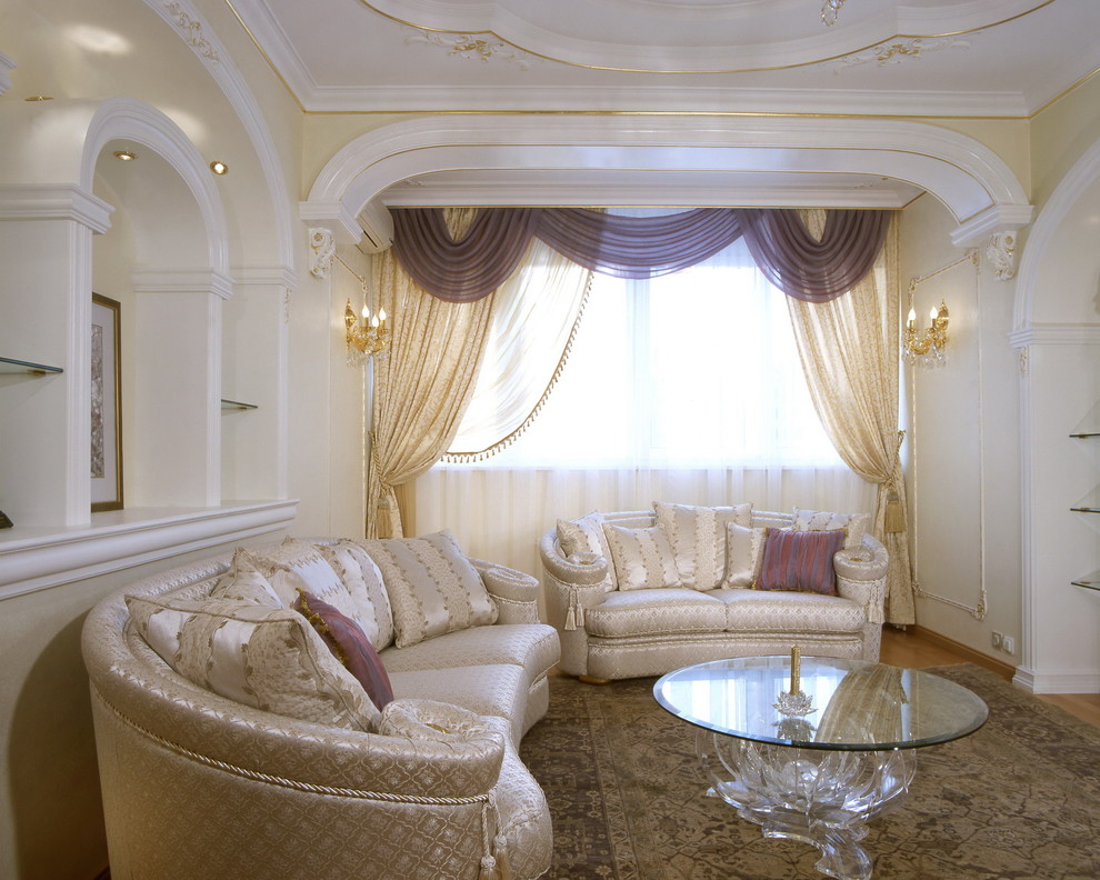 Роскошная квартира в классическом стиле с мебелью ASNAGHI