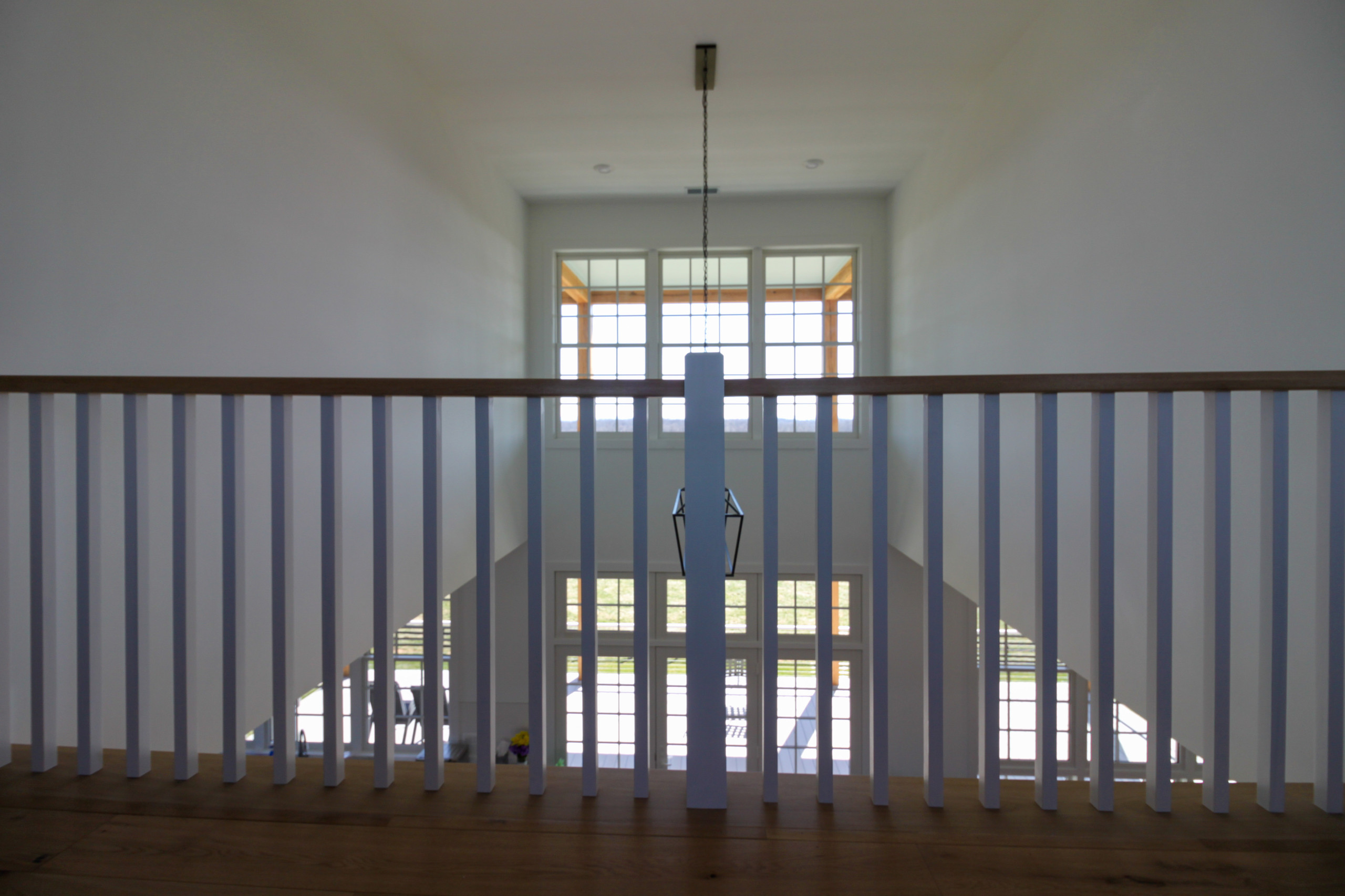 91_U-Shaped Floating Staircase Surrounded by Bucolic Mountain Views, Winchester,
