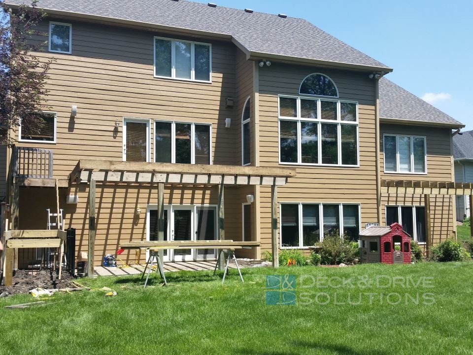 Example of a large backyard deck design