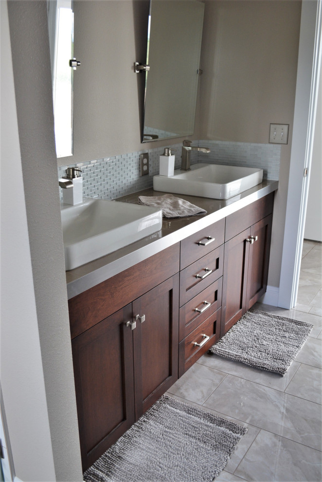 Inspiration for a transitional home design remodel in Seattle