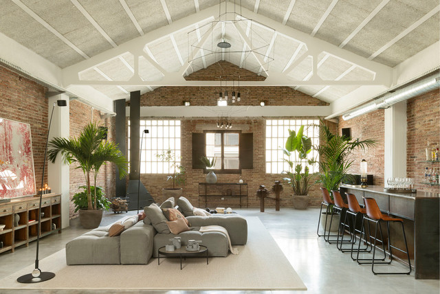 LOFT POBLENOU industrial-living-room