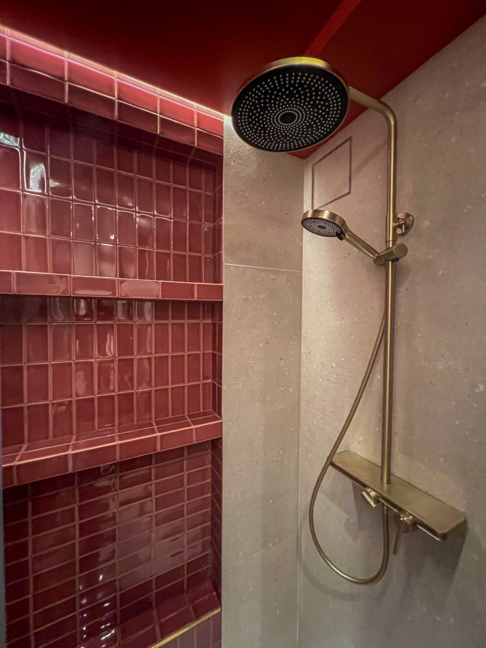 Salle d'eau — Projet Hautpoul II, premières images avant shooting