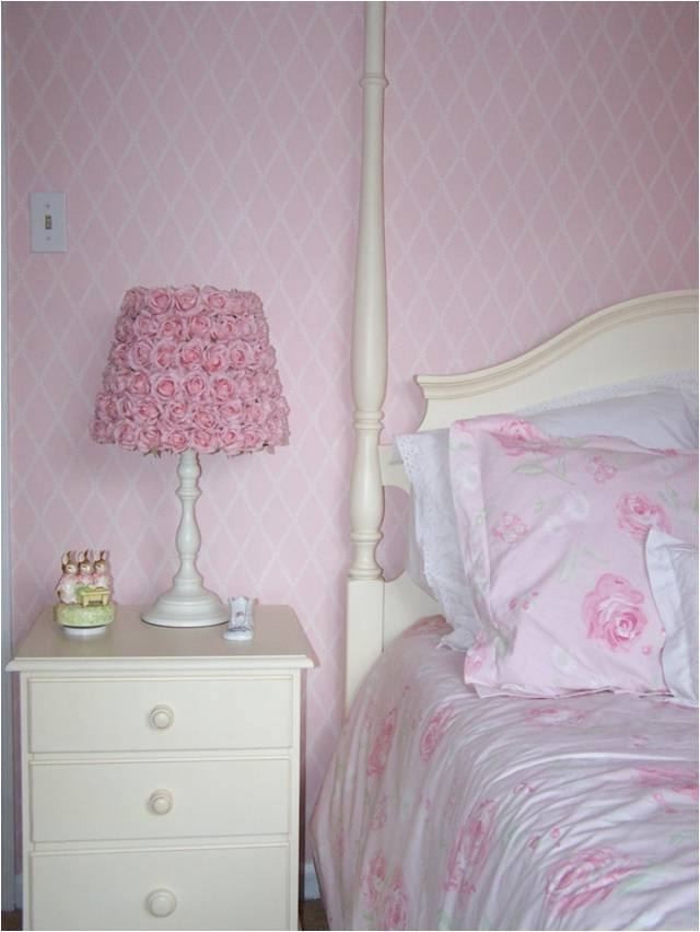 Girl's Bedroom