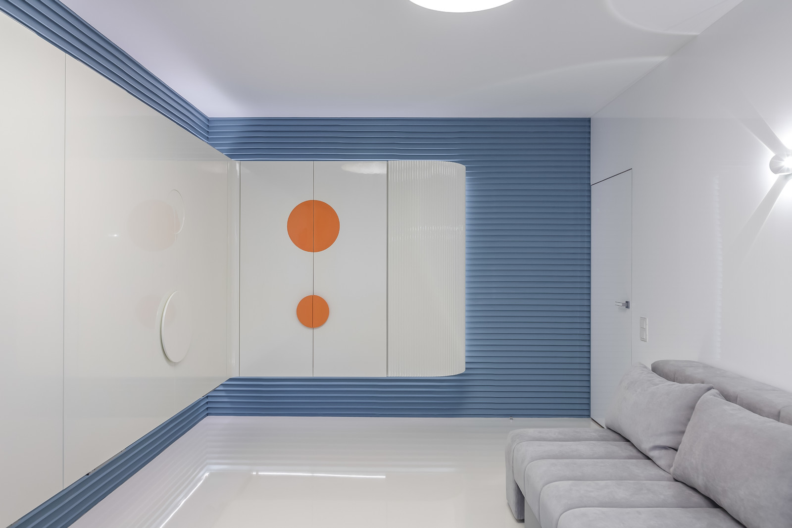 Космический люкс в гостиной для программы "Квартирный вопрос"